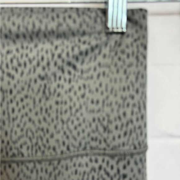 Lululemon Wunder Under Crop Grey - Picture 4 of 8